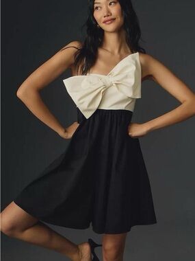 Anthropologie Hutch Black and White Romper with pockets. Size medium